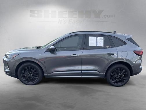 2023 Ford Escape ST-Line Elite