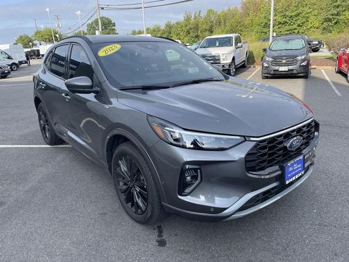 2023 Ford Escape ST-Line Elite