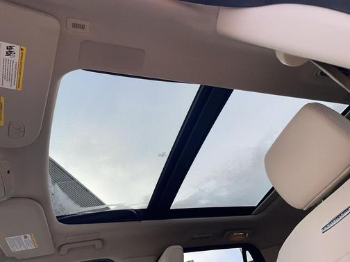 2022 Ford Expedition Max Platinum