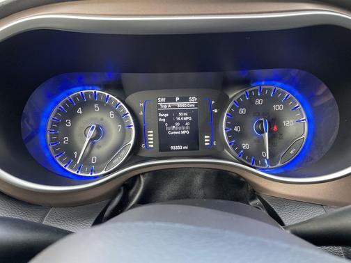 2018 Chrysler Pacifica Touring-L