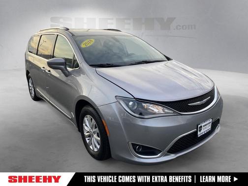 2018 Chrysler Pacifica Touring-L