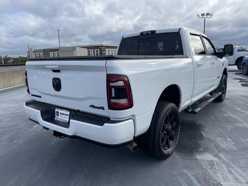 2023 RAM 2500 Laramie Crew Cab 4x4 6'4' Box