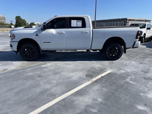 2023 RAM 2500 Laramie Crew Cab 4x4 6'4' Box