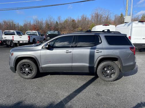 2021 GMC Acadia AWD AT4