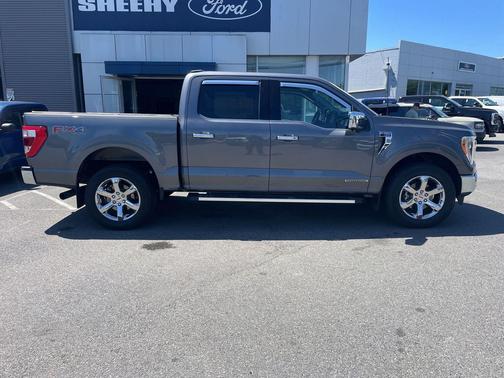 Carbonized Gray Metallic 2022 Ford F-150 Lariat