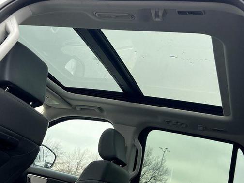 2025 Ford Expedition Max Active 4x4