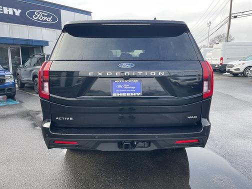 2025 Ford Expedition Max Active 4x4