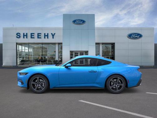 2025 Ford Mustang EcoBoost