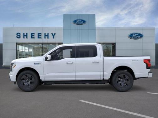 2025 Ford F-150 Lightning LARIAT