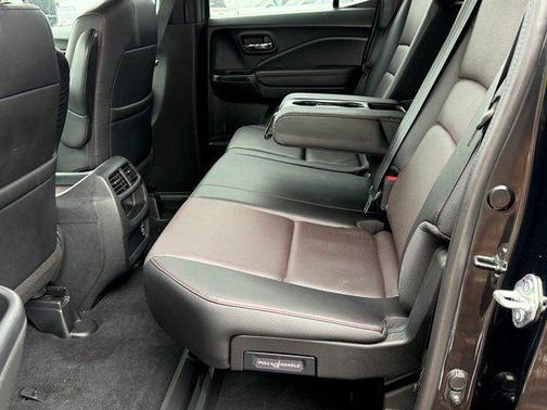 Crystal Black Pearl 2022 Honda Ridgeline Black