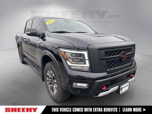 Super Black 2023 Nissan Titan PRO-4X