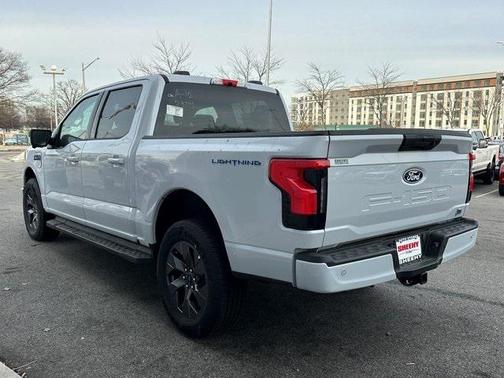 2025 Ford F-150 Lightning Flash