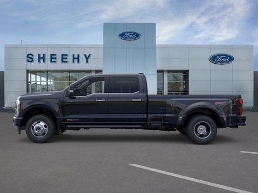 2025 Ford F-350 Platinum