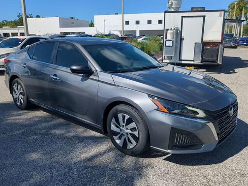 2025 Nissan Altima S FWD