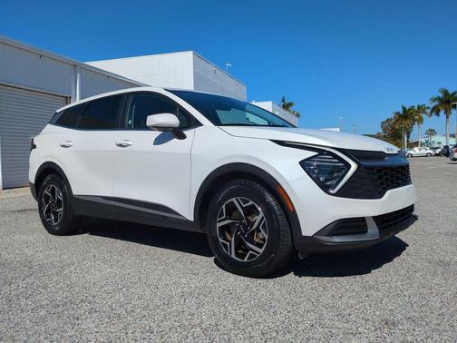 2024 Kia Sportage LX