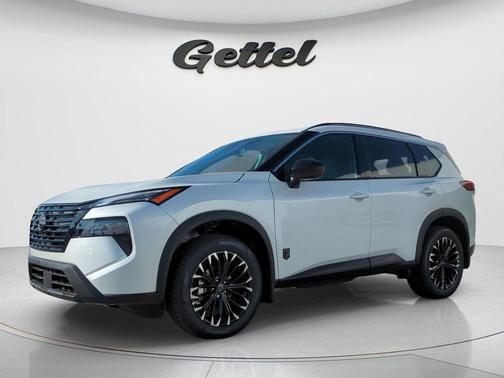 Everest White Pearl Tricoat 2026 Nissan Rogue Dark Armor