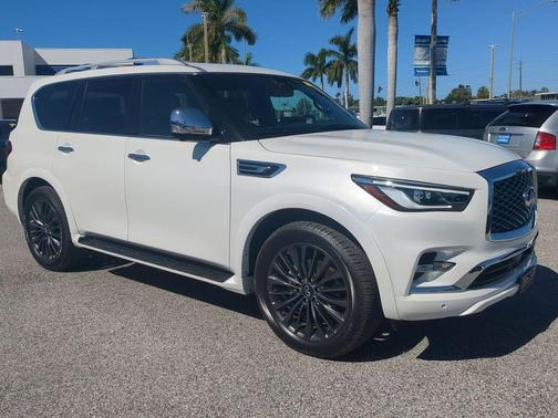 2023 INFINITI QX80 SENSORY AWD