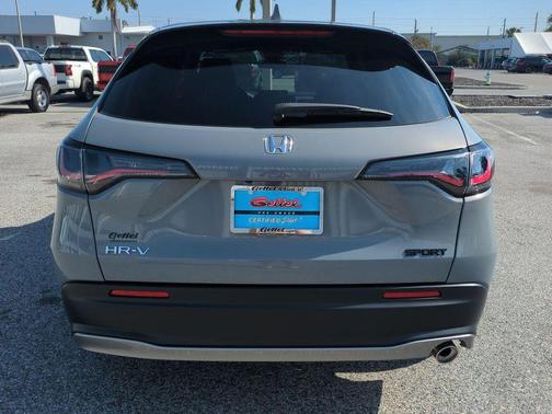 2023 Honda HR-V 2WD Sport