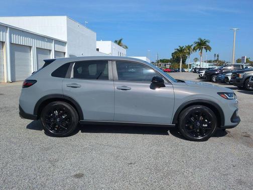 2023 Honda HR-V 2WD Sport