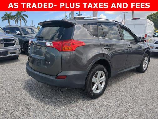 2013 Toyota RAV4 XLE