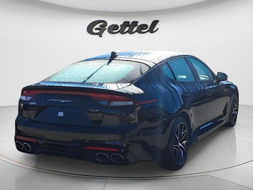 2022 Kia Stinger GT-Line