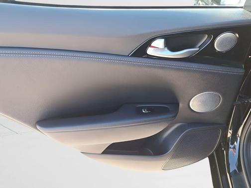 2022 Kia Stinger GT-Line