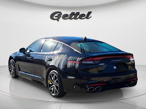 2022 Kia Stinger GT-Line