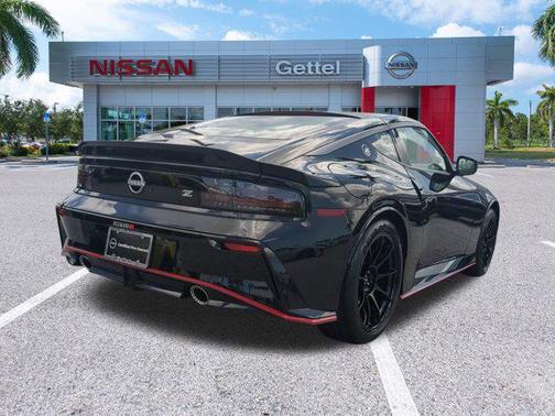 2024 Nissan Z NISMO Auto