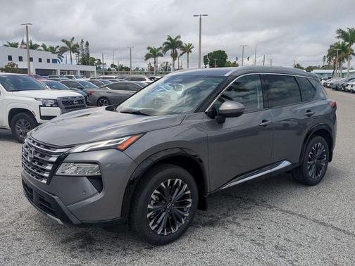 2025 Nissan Rogue Platinum