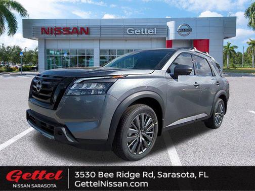2025 Nissan Pathfinder SL FWD