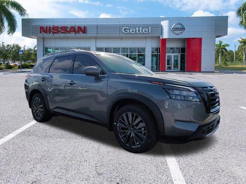 2025 Nissan Pathfinder SL FWD