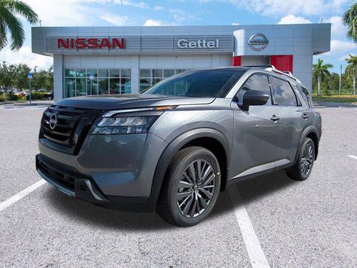 2025 Nissan Pathfinder SL FWD