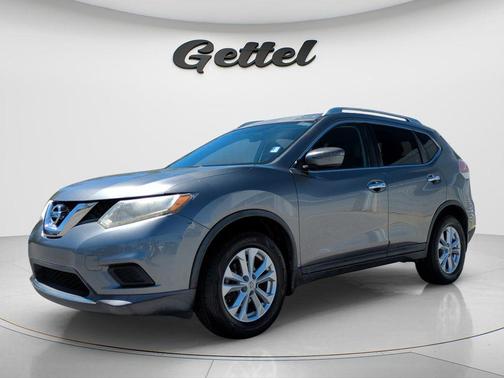 Gun Metallic 2016 Nissan Rogue SV