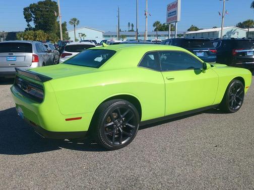 2023 Dodge Challenger SXT
