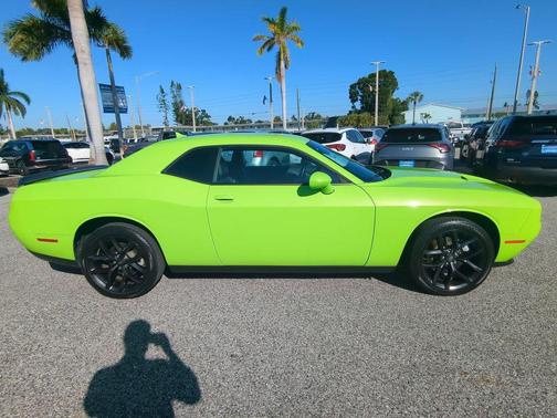 2023 Dodge Challenger SXT