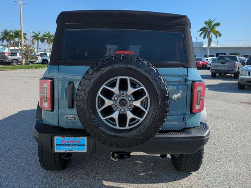2022 Ford Bronco Badlands