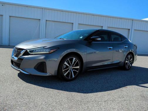 2022 Nissan Maxima SV Xtronic CVT