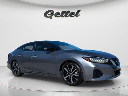 2022 Nissan Maxima SV Xtronic CVT