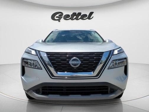 Brilliant Silver Metallic 2023 Nissan Rogue SV