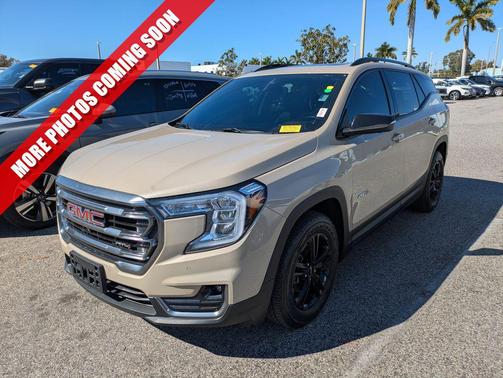 2022 GMC Terrain AWD AT4
