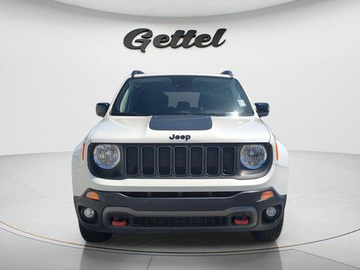 Alpine White Clearcoat 2023 Jeep Renegade Trailhawk