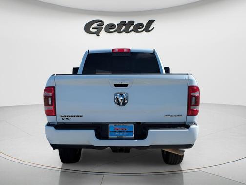 2024 RAM 2500 Laramie Crew Cab 4x4 6'4' Box