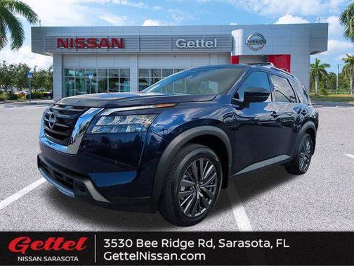 2025 Nissan Pathfinder SL FWD