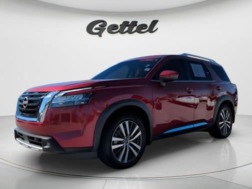 2022 Nissan Pathfinder Platinum 4WD
