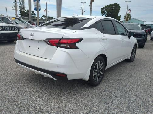 2025 Nissan Versa 1.6 SV