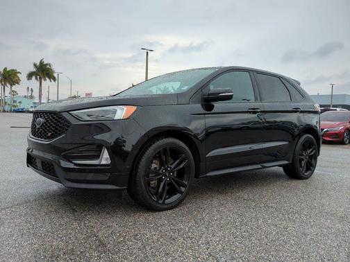 2022 Ford Edge ST