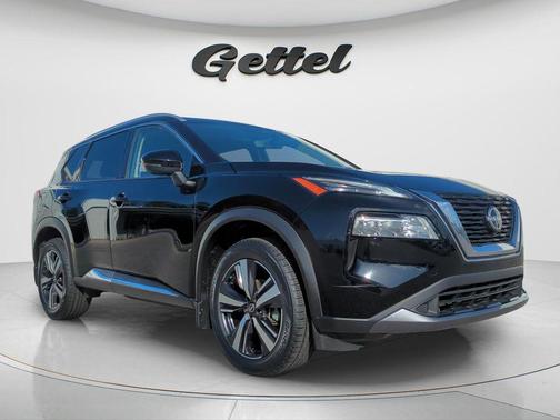 Super Black 2023 Nissan Rogue SL