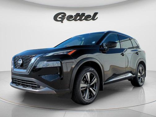 Super Black 2023 Nissan Rogue SL
