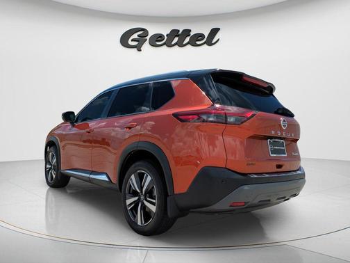 Sunset Drift Chromaflair/Super Black 2021 Nissan Rogue SL