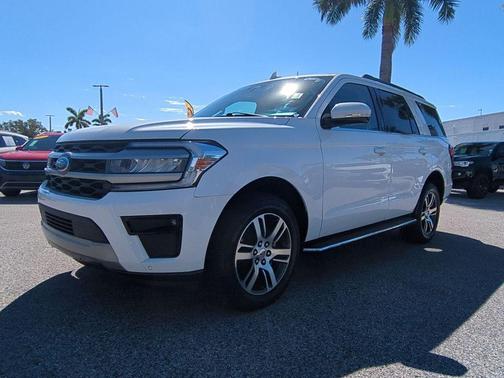 2023 Ford Expedition XLT